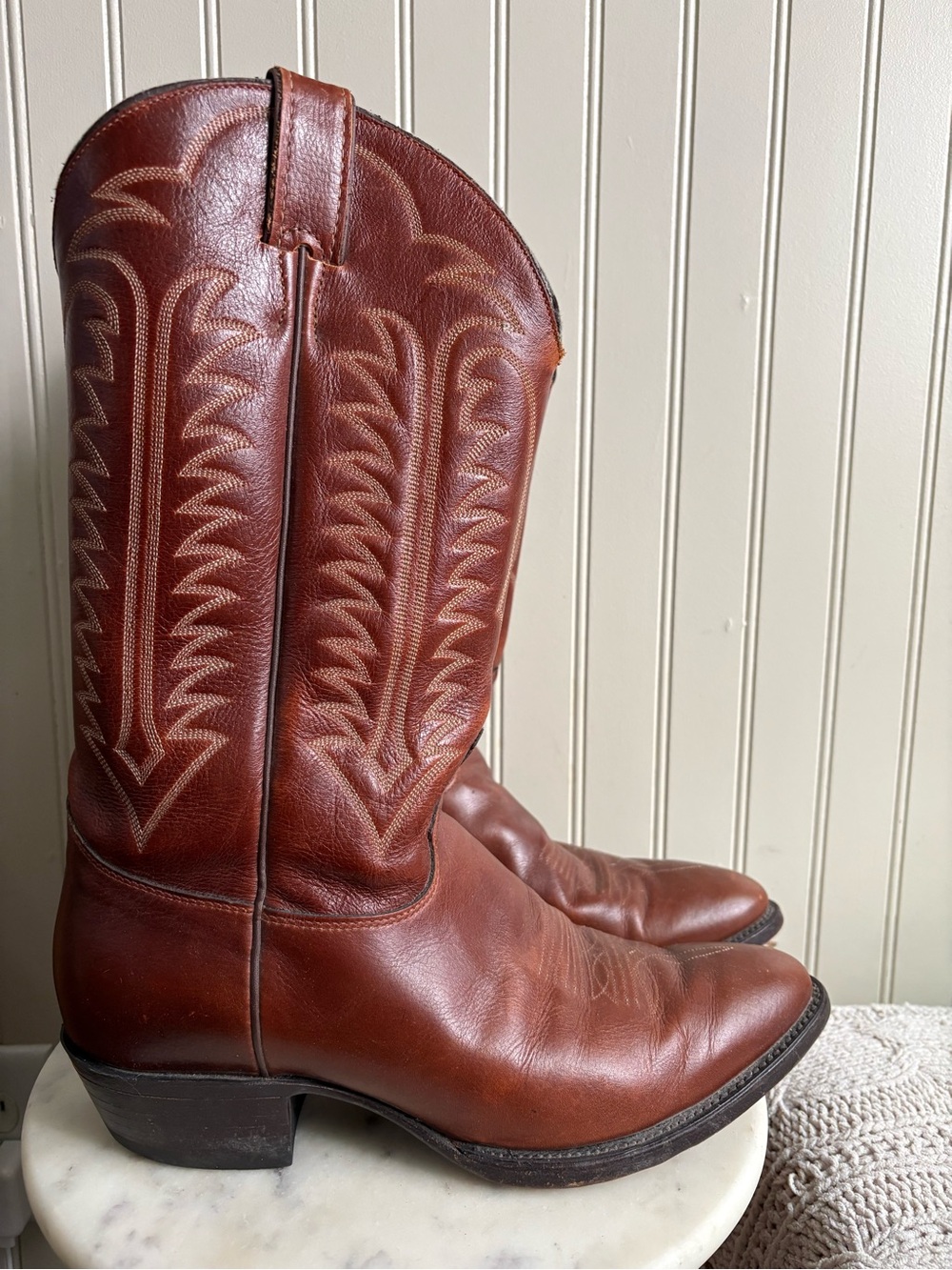 Justin Boots Western Cowboy Boots Men’s 10 Brown Leather Style 2585 Classic Boho